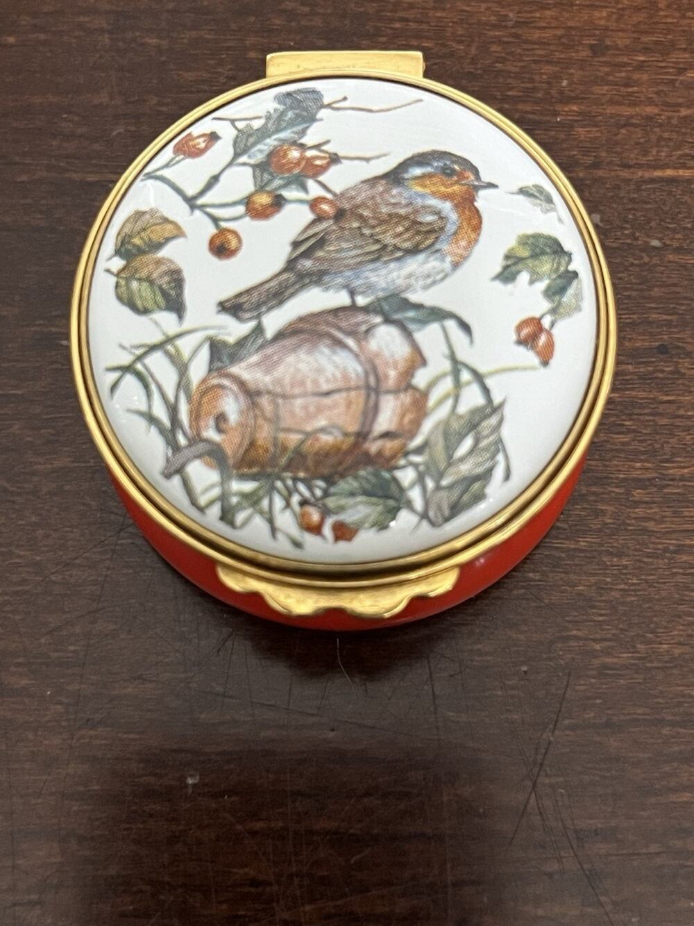 Kingsley Enamels Worcestershire England Trinket Pill Box Red Breasted Bird
